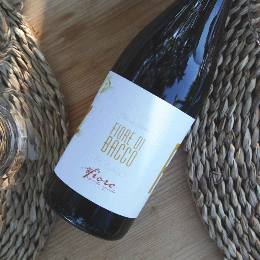 Bottiglia di Vino Fiore di Bacco di Cantine Fiore Puglia